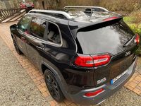 Gebraucht Jeep Cherokee Limited 140 PS (102 kW) 2014 Schwarz SUV