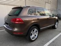 Gebraucht VW Touareg 245 PS (180 kW) 2011 Braun SUV