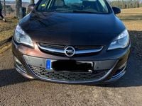 Gebraucht Opel Astra 165 PS (121 kW) 2014 Braun Kombi