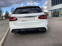 Gebraucht Mercedes C300e AMG line 211 PS (155 kW) 2020 Weiß Kombi
