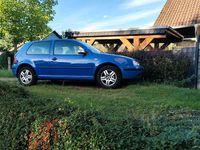 Gebraucht VW Golf IV 75 PS (55 kW) 2001 Blau Kleinwagen
