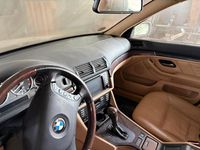 Gebraucht BMW 525 192 PS (141 kW) 2002 Silber Kombi