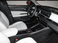 Neu Fiat 600 La Prima 145 PS (106 kW) 2026 Grün SUV