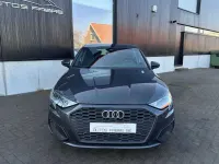 Gebraucht Audi A3 Sport 116 PS (85 kW) 2021 Grau Limousine