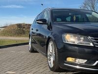 Gebraucht VW Passat 170 PS (125 kW) 2012 Schwarz Limousine