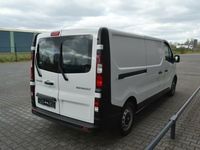 Gebraucht Renault Trafic Komfort 120 PS (88 kW) 2015 Weiß Van / Kleinbus