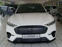 Gebraucht Ford Mustang Mach-E GT 358 kW (487 PS) 2022 Star white platinium SUV