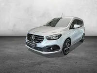 Gebraucht Mercedes T180 Progressive 116 PS (85 kW) 2025 Silber Van / Kleinbus