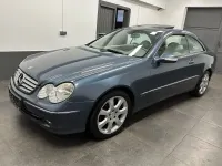 Gebraucht Mercedes CLK240 Elegance 170 PS (125 kW) 2002 Blau Coupé