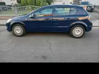Gebraucht Opel Astra 140 PS (102 kW) 2008 Blau Kleinwagen