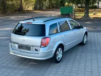 Gebraucht Opel Astra 105 PS (77 kW) 2006 Silber Kombi