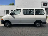 Gebraucht Toyota HiAce 75 PS (55 kW) 2001 Weiß Van / Kleinbus