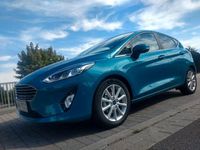 Gebraucht Ford Fiesta Titanium 125 PS (91 kW) 2018 Blau Limousine