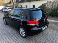 Second-hand VW Golf VII Comfortline 105 CP (77 kW) 2012 Negru Berlinǎ