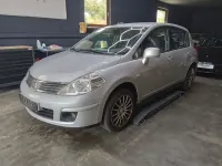 Gebraucht Nissan Tiida Acenta 110 PS (80 kW) 2008 Silber Limousine