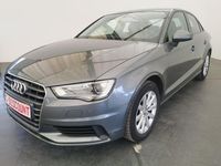 Gebraucht Audi A3 Attraction 125 PS (91 kW) 2014 Monsungrau metallic Limousine
