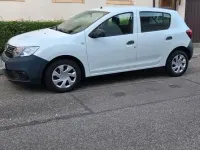 Gebraucht Dacia Sandero 73 PS (53 kW) 2018 Weiß Limousine