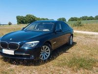 Gebraucht BMW 750 408 PS (300 kW) 2009 Blau Limousine