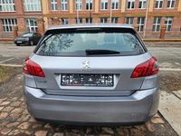 Gebraucht Peugeot 308 Access 110 PS (80 kW) 2018 Grau Limousine