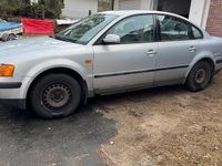 Gebraucht VW Passat 90 PS (66 kW) 1997 Silber Limousine