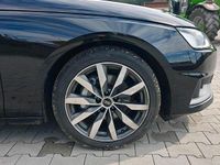 Gebraucht Audi A4 204 PS (150 kW) 2022 Schwarz Kombi