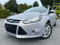 Gebraucht Ford Focus 125 PS (91 kW) 2013 Grau Kombi