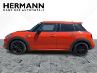 Gebraucht Mini ONE 102 PS (75 kW) 2019 Solaris orange metallic (orang Kleinwagen