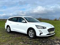 Gebraucht Ford Focus Cool & Connect 125 PS (91 kW) 2020 Weiß Limousine