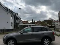 Gebraucht VW Touareg 240 PS (176 kW) 2011 Grau SUV