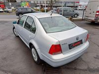 Gebraucht VW Bora 125 PS (91 kW) 2000 Silber Limousine