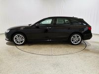 Gebraucht Audi A4 Advanced 204 PS (150 kW) 2022 Mythosschwarz metallic Kombi