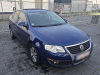 Usata VW Passat 150 CV (110 kW) 2009 Blu Berlina