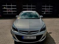 Gebraucht Opel Astra 110 PS (80 kW) 2014 Silber Kombi