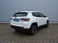 Gebraucht Jeep Compass Limited 140 PS (102 kW) 2018 Weiß SUV