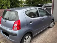 Gebraucht Nissan Pixo 68 PS (50 kW) 2009 Andere farben Kleinwagen