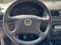 Second-hand VW Golf IV 72 CP (52 kW) 2003 Hatchback