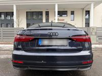 Gebraucht Audi A6 Ambiente 231 PS (169 kW) 2019 Blau Limousine