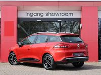 Second-hand Renault Clio IV Expression 73 CP (53 kW) 2015 Roșu Break