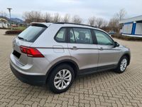 gebraucht VW Tiguan 1.4 TSI 02/18 + 2. Reifenset auf 19 Zoll Alufelgen