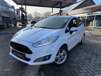 Gebraucht Ford Fiesta Celebration 101 PS (74 kW) 2017 Weiß