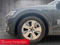 Gebraucht Audi e-tron Advanced 300 kW (408 PS) 2022 Grau SUV