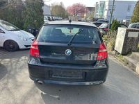Gebraucht BMW 118 Advantage 143 PS (105 kW) 2011 Schwarz Kleinwagen