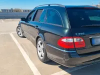 Usata Mercedes E350 Avantgarde 272 CV (200 kW) 2005 Nero Station wagon
