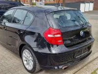 Gebraucht BMW 118 Sport Line 143 PS (105 kW) 2010 Schwarz met. Kleinwagen