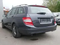 Gebraucht Mercedes C180 Classic 156 PS (114 kW) 2010 Grau Kombi