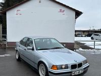 Gebraucht BMW 320 150 PS (110 kW) 1998 Silber Limousine
