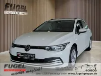 Gebraucht VW Golf VIII Life 116 PS (85 kW) 2022 Pure white Kombi