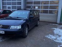 Gebraucht VW Passat 101 PS (74 kW) 1998 Blau Kombi