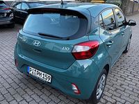 Gebraucht Hyundai i10 63 PS (46 kW) 2025 Mangrove green metallic Kleinwagen