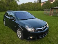 Używany Opel Signum 250 KM (183 kW) 2006 Czarny Hatchback